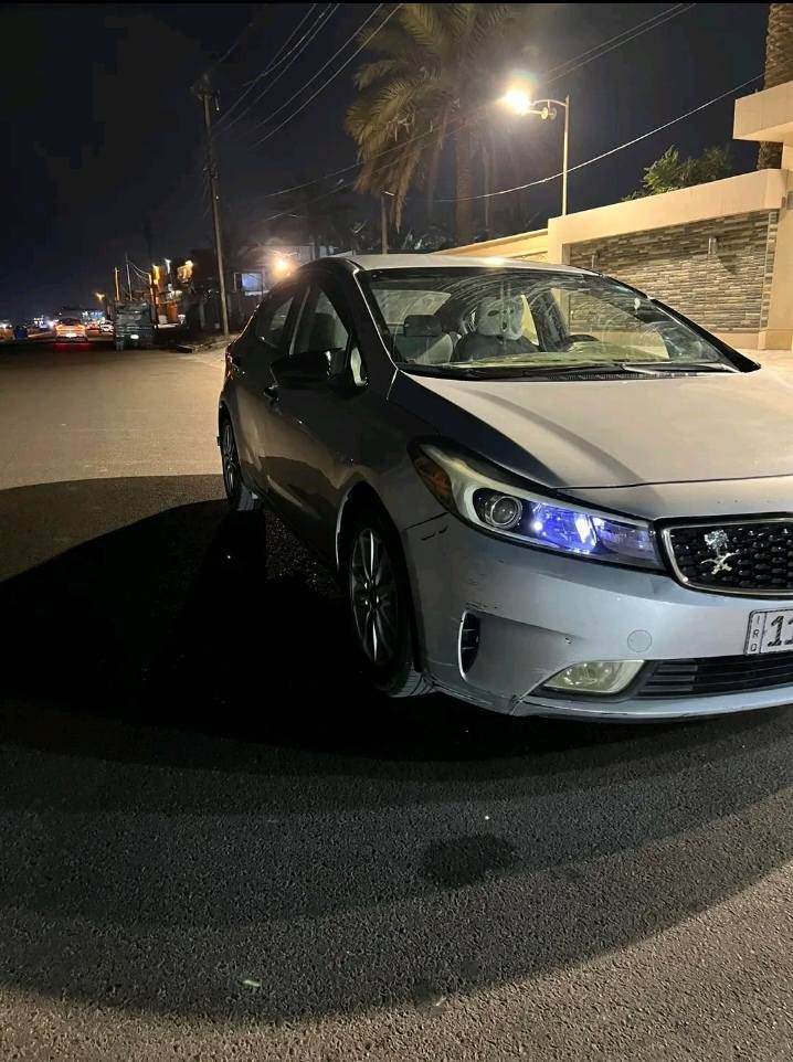 سلام عليكم مكلف بل نشر!!! مكان السياره بغداد فورتي لبيع موديل17وارد أمريكي السياره خير من الله مكينه الفين الكير دوش المكينه كفاله ولكير هم كفاله تبريدها فول السياره ماناقصه شي مابيه حادث ضربات بصيطه من امريكه مامعدله السياره داخله هزه بل جديد ارقام جديده مكينته خرسه السياره مانقصه شي مكاني بغداد شعب ثعالبه الوله السعر 105وهاذه الرقم***********

