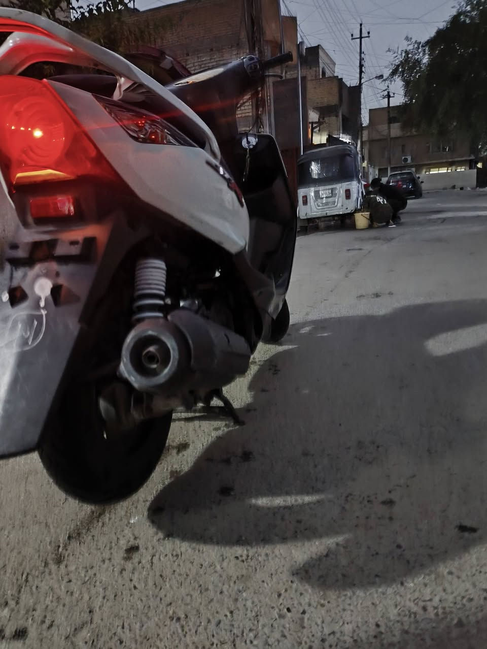 دراجه ثعلب للبيع. او مراوس بجبلي
مكفوله كفاله عامه قبل 3 اشهر نزلته من الرمبه كلشي مكينه بلاديه كفرات بلادي كهربائيات شغاله نكره سلف بكل وقت سعر 725 وبيها مجال بسيط ما يعجبك السعر اطلع كبل لا تصير لوتي وتكسر بل سعر مكاني الغزاليه شارع المركز 
***********
