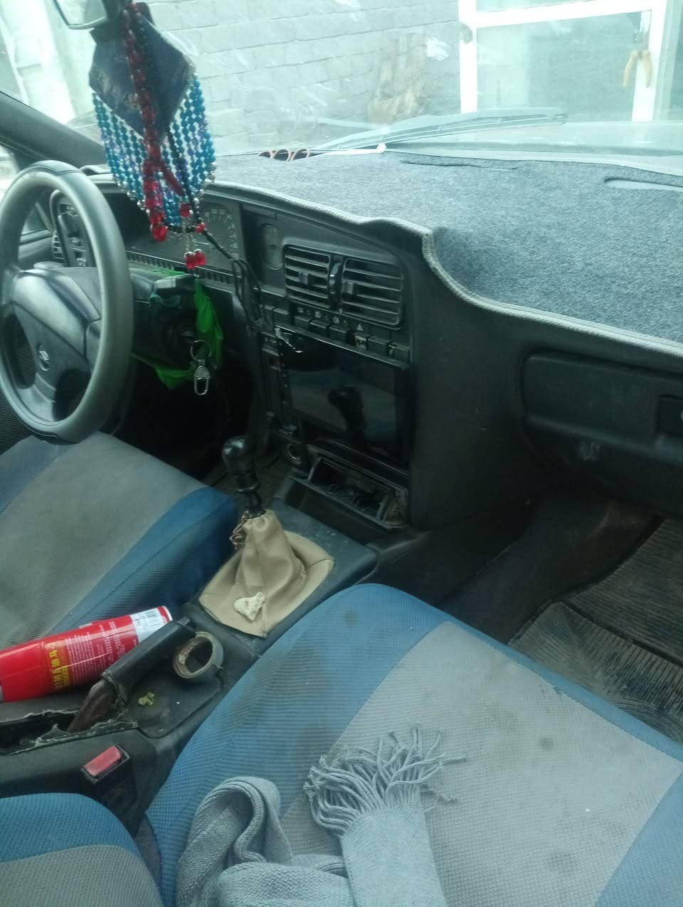 سياره اوبل للبيع مديل 92 رقم بابل انكليزي مالكه يمي مكان السياره في القاسم مكينه وكير وحداديه  خير من الله جدد وكذالك تخم تاير جديد..
السعر 25 ورقه
للاستفسار الاتصال على الرقم 
***********6
