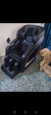 كرسي تدليك • حجم كبير • غير مستعمل