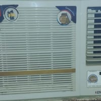 مكيف هواء مشتغل 4 اشهر فقط نظافه 100% وسعر حلو. للتواصل 07701020332 07...