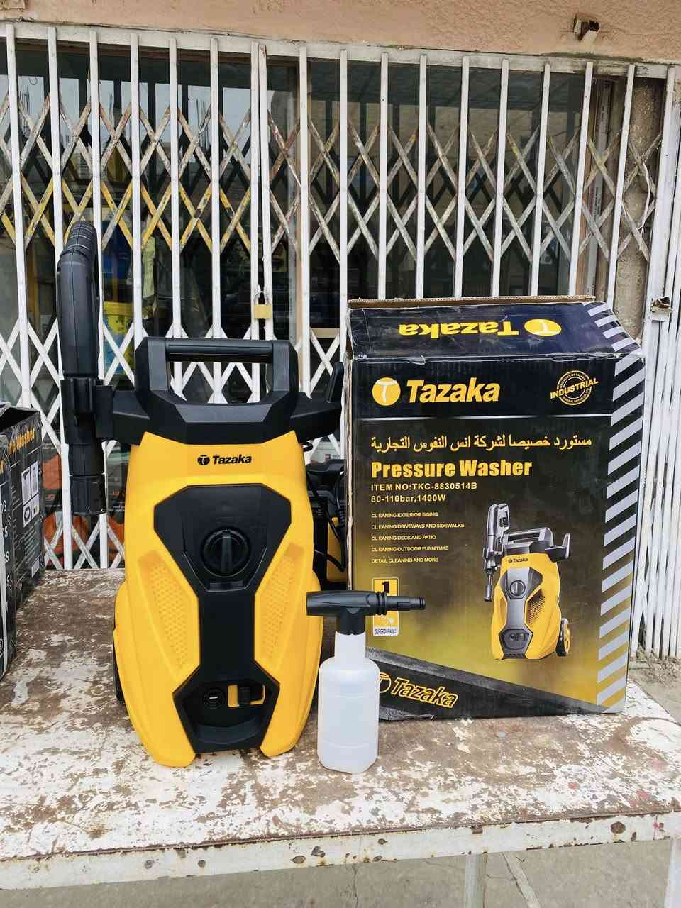 سلام عليكم شباب فارة غسل سيارات شركة
Tazaka
شركة الغنية عن تعريف 

عامودي 80-110 بار  ١٤٠٠ w

افقي 65-95بار  ١٠٠٠w

افقي 110-80 بار ١٠٠٠w

اي استفسار اتصال برقم *********** 

او خاص متوفر بيع جملة ومفرد 

موقع المحل شارع العنافصة قرب الكراج الوسطاني
