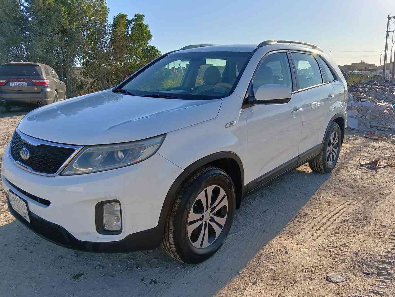 سلام عليكم سورنتو للبيع موديل 2013 مكفوله عده باب لسدر مرشوش والهلال الخلفي بي صبغ قليل والباقي كفاله مكينه 4 سلندر 2400 جديده لاتنقيص ولاتبخير كير حداديه تبريد 3 قطع تخم تاير داخل جديد مداور ثاني يوم مكاني ناصريه مركز مكلف بلنشر رقم راعيه ***********
