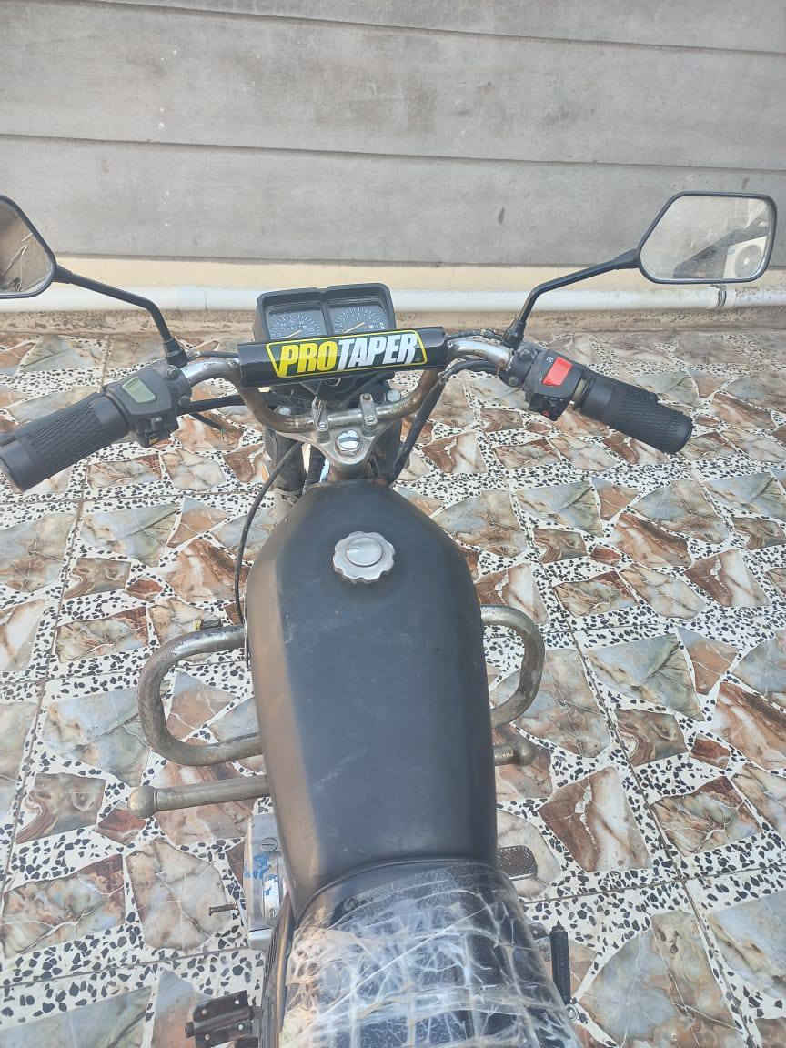 ماطور جني للبيع مال شغل موديل 16 شغال كهربائيات لايت گدام شغال هندر واحد يشتغل سعره 250 وبيه مجال شراي خاص مكاني كركوك


**إذا كنت صاحب هذا الإعلان وتريد حذفه لأي سبب، رجاءا أرسل رسالة إلى الدعم الفني**