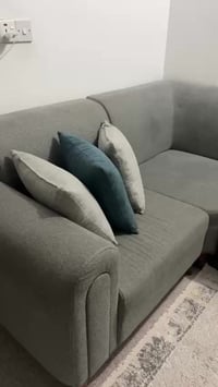 كنبة • أثاث