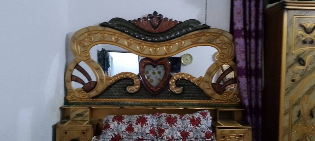 السلام عليكم غرفة أخشاب عراقية نظيفة السعر ٢٥٠ نهايتها شراي تفضل خاص


**إذا كنت صاحب هذا الإعلان وتريد حذفه لأي سبب، رجاءا أرسل رسالة إلى الدعم الفني**