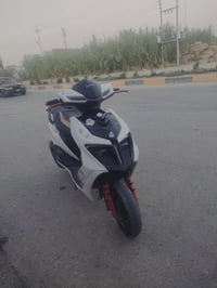 للبيع موديل 2024مكينه ماله مفتوح سعر 450وبي مجال رقم موبايل 0750265056...