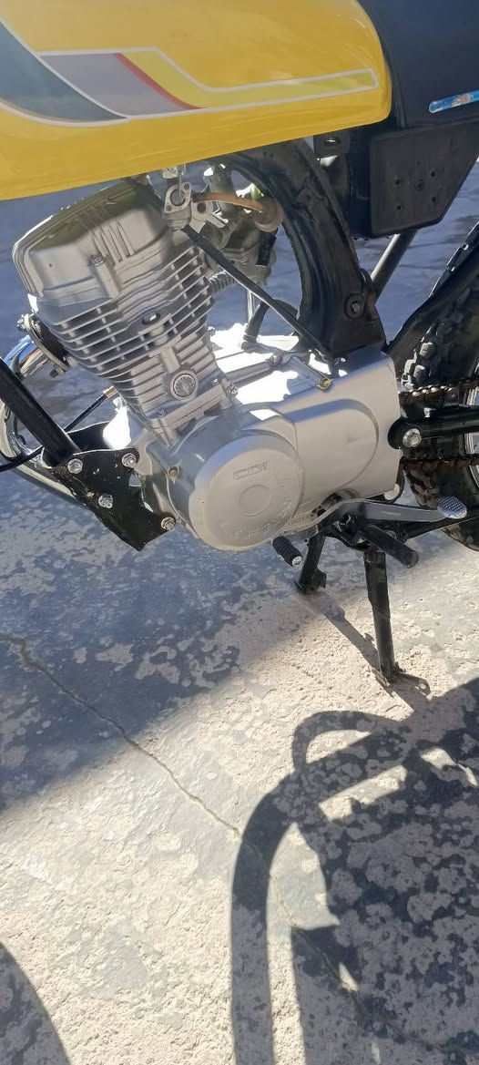 سلام عليكم دراجه كلك كلك 
دراجه نضيفه محرك 2025
شلعه فول دراجه أحله من الصوره 
عنوان كوفه السعر 550او بيه مجال 
موجود خاص ‏‪***********‬‏ راسلني واتساب
