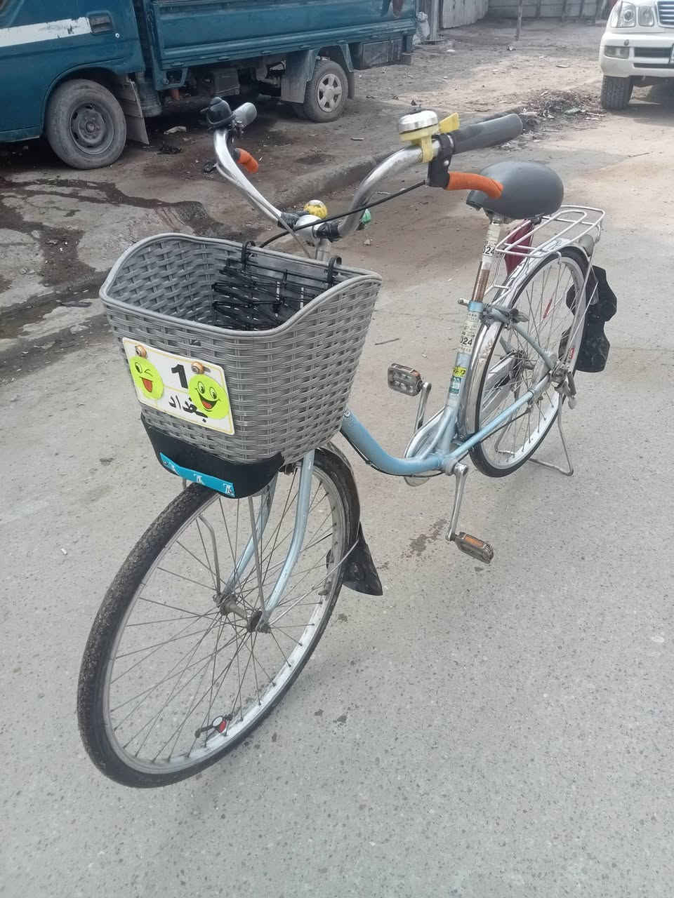 السلام عليكم باسكال البيع بناتي نضيف سعره 65 وبي مجال المكان بغداد البياع الشرطه الخامسه
حجم 26 
***********
الرقم الهاتف
