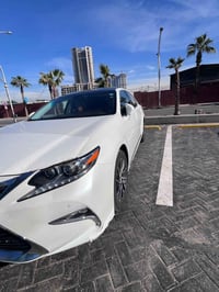 لكزس ES350 • ٦ سلندر • مواصفات فول