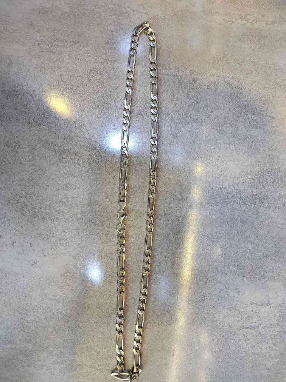 زنجيل فضة تركي
عيار ٩٢٥
الوزن ٤٨
سعر الغرام ٣٥٠٠


**إذا كنت صاحب هذا الإعلان وتريد حذفه لأي سبب، رجاءا أرسل رسالة إلى الدعم الفني**