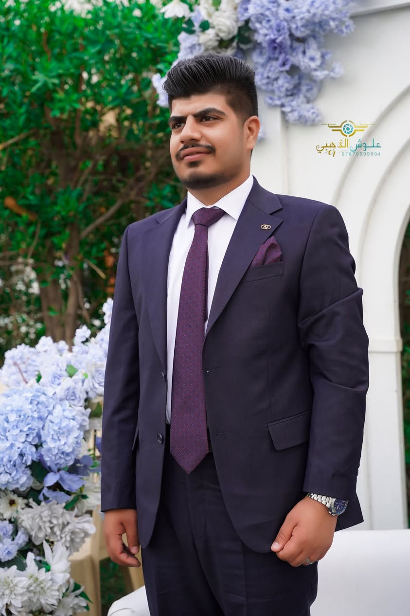 ✨🤍 ستديو علوش الذهبي 🤍✨  
بعض اللقطات المميزة من حفلة زفاف  
👑 عمر الشعباني 👑  
نوثق أجمل تفاصيل الفرح بعدسات احترافية  
وتصوي سينمائي أرضي وجوي بأعلى جودة 📸🚁  

كل لحظة تنحفظ بذكرة ما تتكرر ✨  
📞 للحجز والاستفسار: ***********
