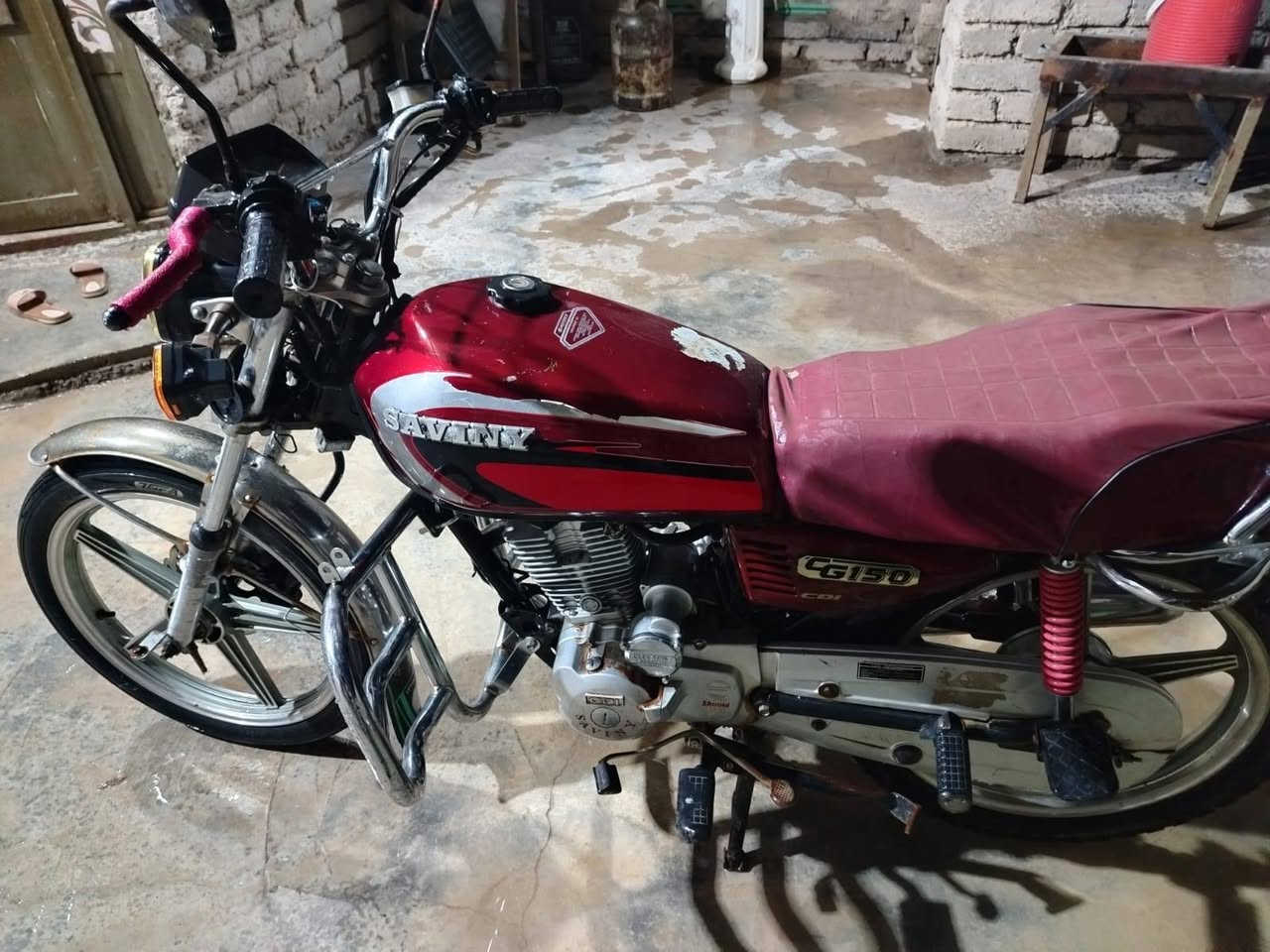 السلام عليكم
مكلف بالنشر ماطور للبيع موديل 2020 رايده ب400للاستفسار الاتصال على الرقم  ***********
