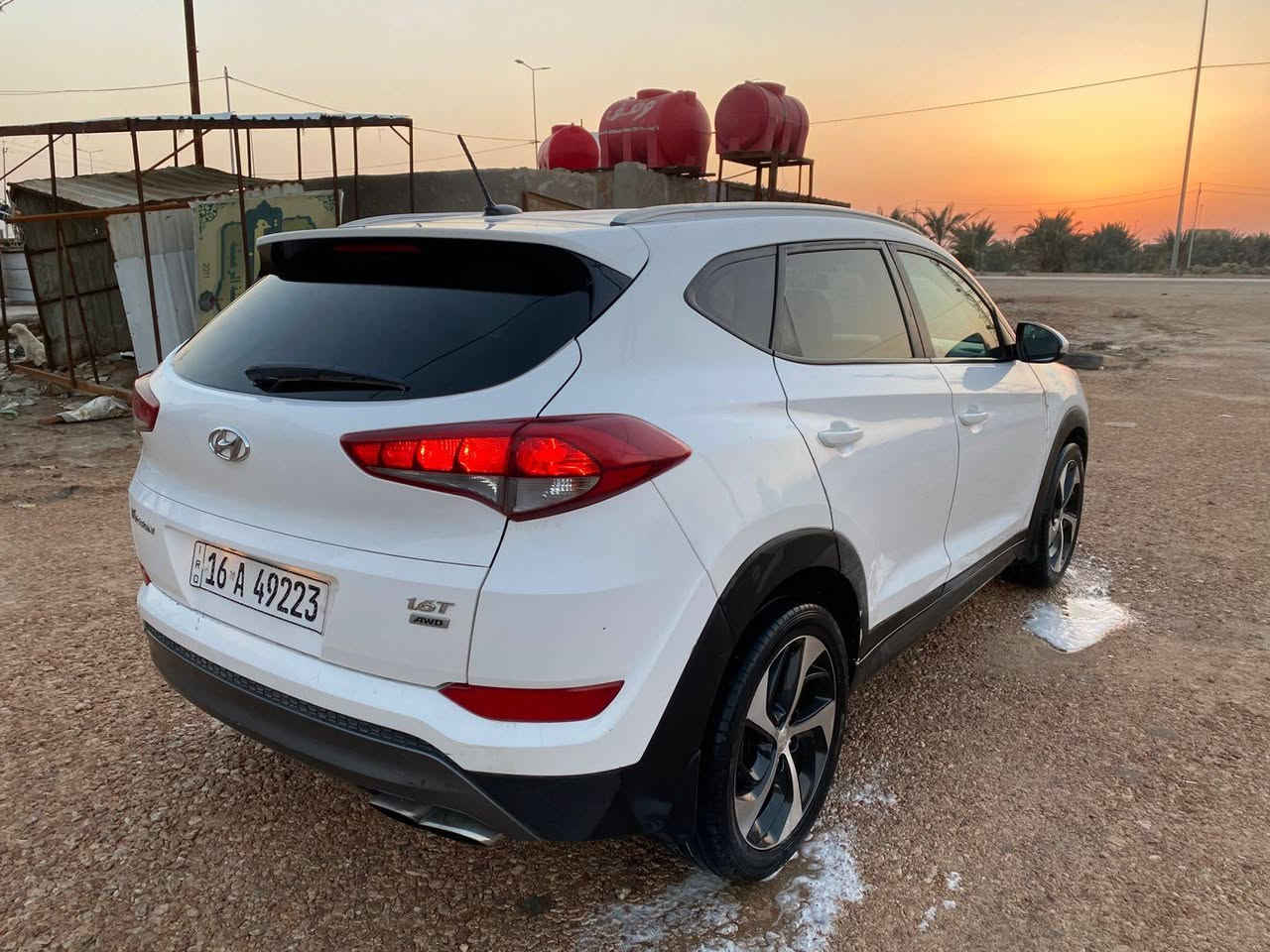 للبيع هونداي توسان 2016 أمريكي رقم القادسية حره تحويل مباشر محرك 1600 تيربو مواصفات واضحه سياره جاهزه من كلشي حادثة صبغ بنيد بدون عابر بدون تبديل السعر 133 وبيه مجال للشراي *********** مكان الرميثه شارع العام معرض الخليج الحديث
