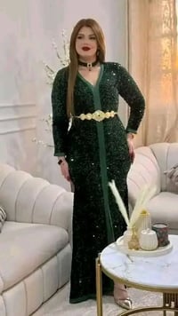 اخر حبة • ملابس