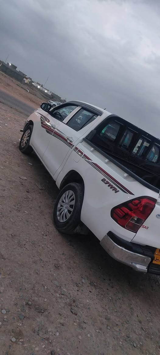 السلامه عليكم هايلوكس موديل 2022 ماشيه 134
العنوان صلاح الدين قضاء الشرقاط رقم موبايل ***********
