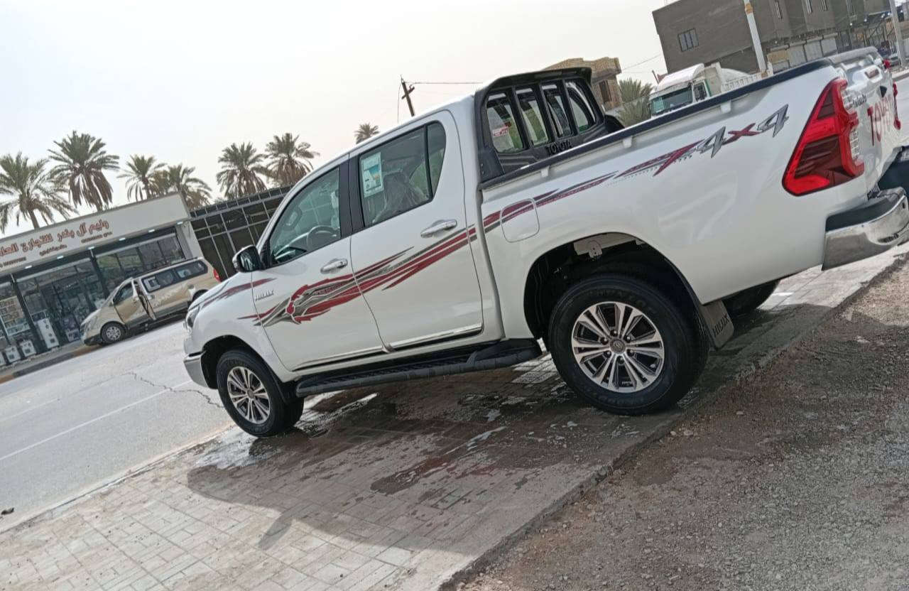 اسلام عليكم تويوتا 2024 مكفولة كفاله عامه رقم مثنى انكليزي ماشيه 62 الف  مكلف بلنشر رقم راعيها *********** المكان السماوة المركز
