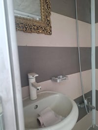 حمام للبيع • جاهز • شارع النضال بغداد