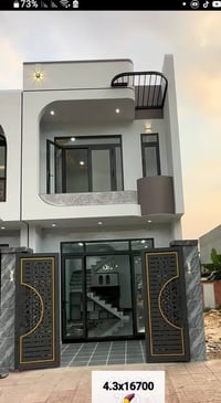 واجهات صغيرة • باب خارجي ١٫٥م • باب وشباك متساويين