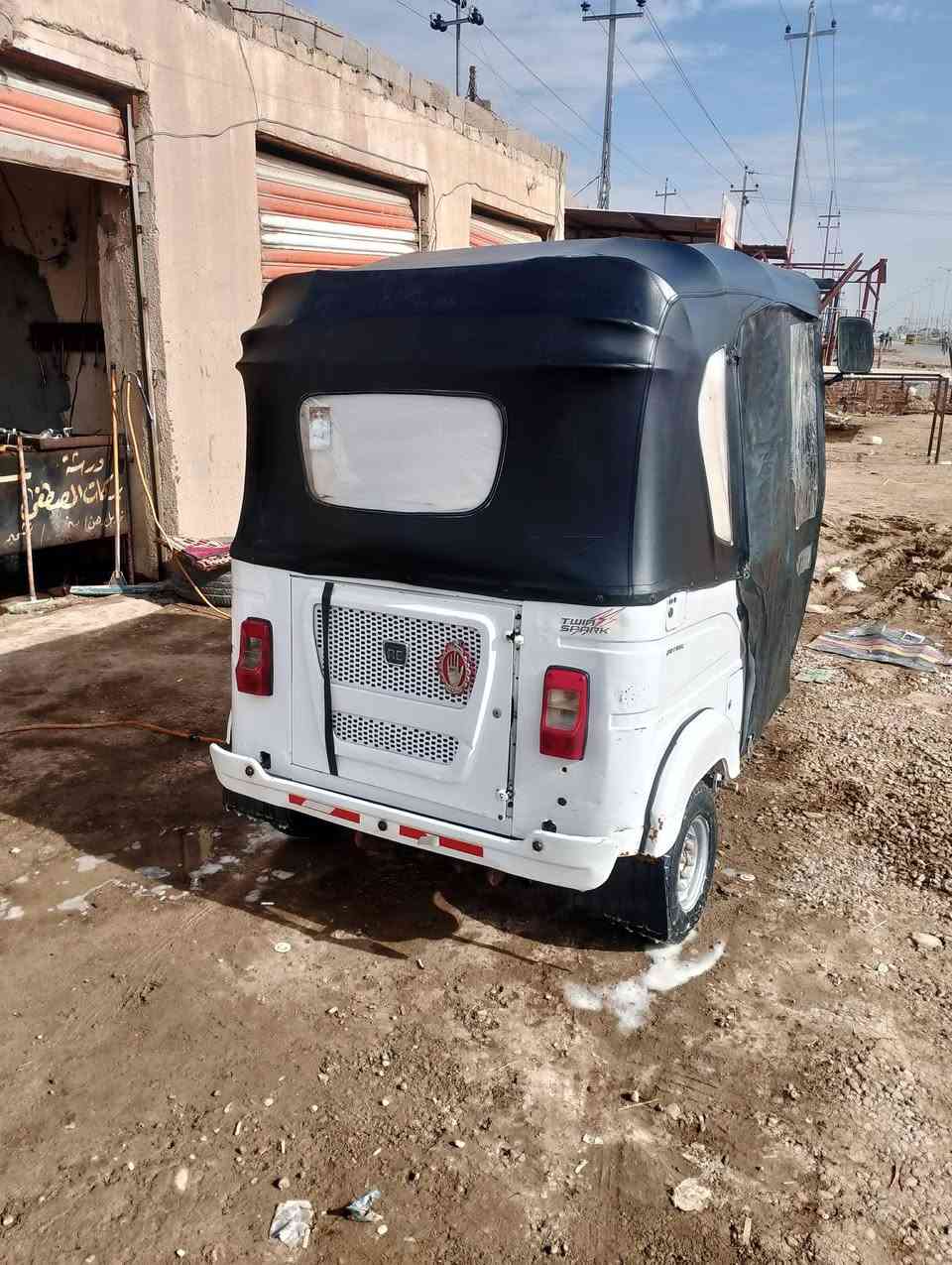 تكتك البيع محرك مكفول الاتصال عل رقم *********** السعر 7500 وبيها مجال
