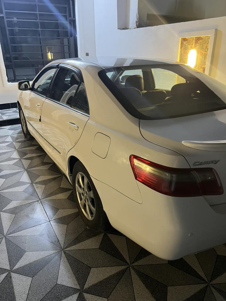 سلام عليكم كامري موديل 2007 خليجيGL  محرك 2400 تبريد قطعتين سياره نضيفه خير من الله ما بيها اي نقص رقم بغداد تحويل مباشر 
السعر100$ للاستفسار اكثر ***********
