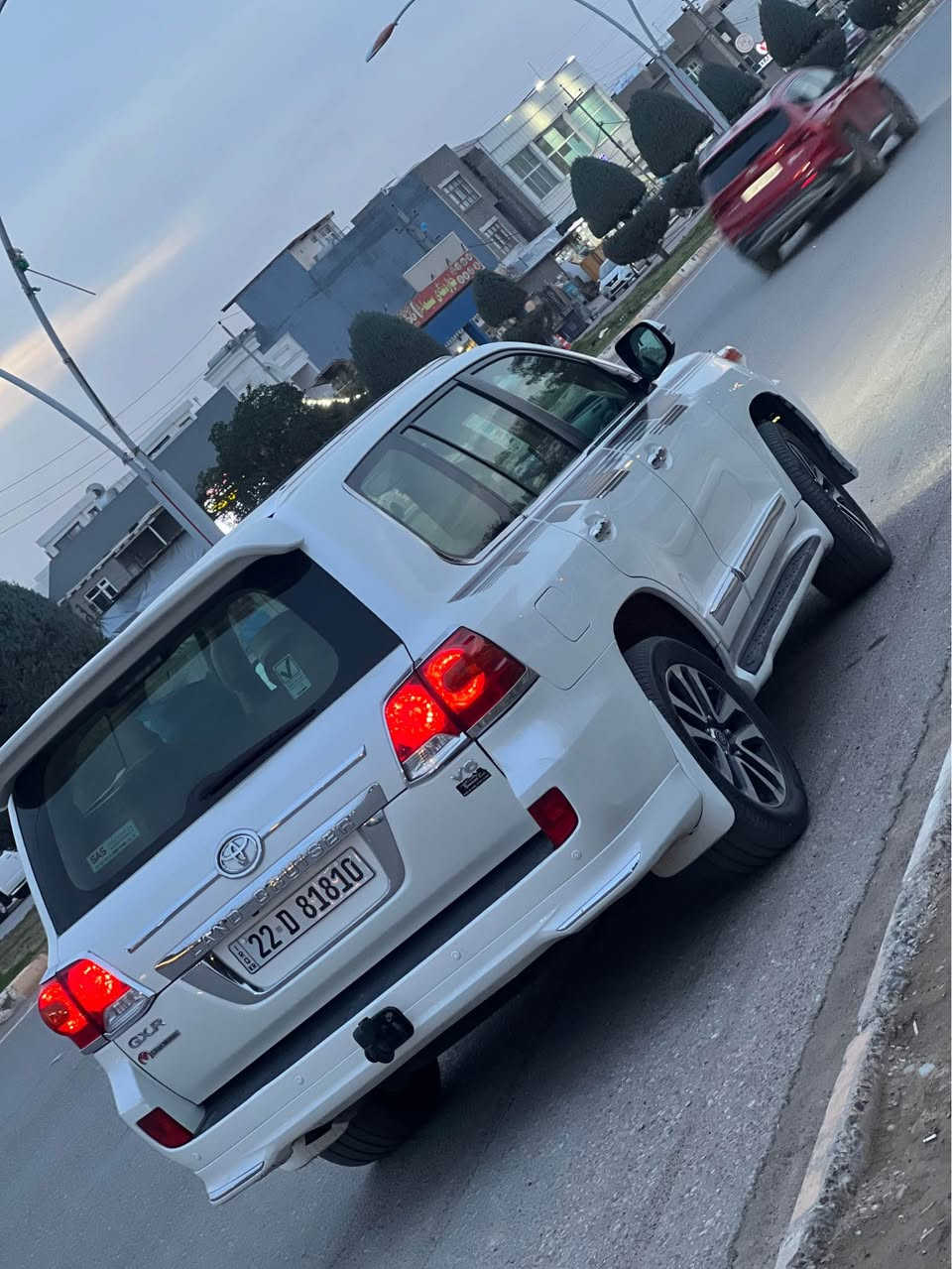 وەنوشە ٢٠١٣ برێم فوووول 
یەک جاملخی  بۆیاخە لەگەل ٢ ساردی بجوکی تیدایە 
بێناو گرتنە بی یرباگە هەموو شتی بەشەرت 
مەکینەی کرایتەوە 
گیر و مەکینە بەشەرتە 
١٩٨ کم رۆشتووە 
٣٢٣ مجالکی زۆۆر کەم تیدایە 
سحرەک خوار هەموو بازاری 
***********

١ قطعە سبخ  بدون دواخیل 
سیارە مکین مفتوح 
٣٢٢ شویا مجال 
*********** أربيل, العراق
