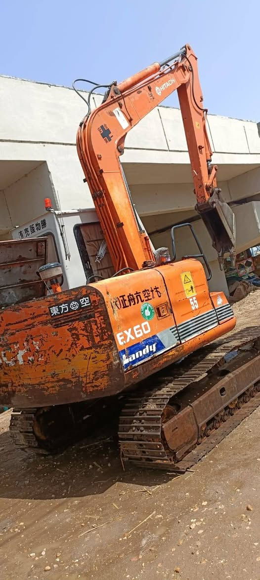 ,حفار هتاشيه 60x  مجهز شكوش موديل 90 للإستفسار 01070201996


**إذا كنت صاحب هذا الإعلان وتريد حذفه لأي سبب، رجاءا أرسل رسالة إلى الدعم الفني**