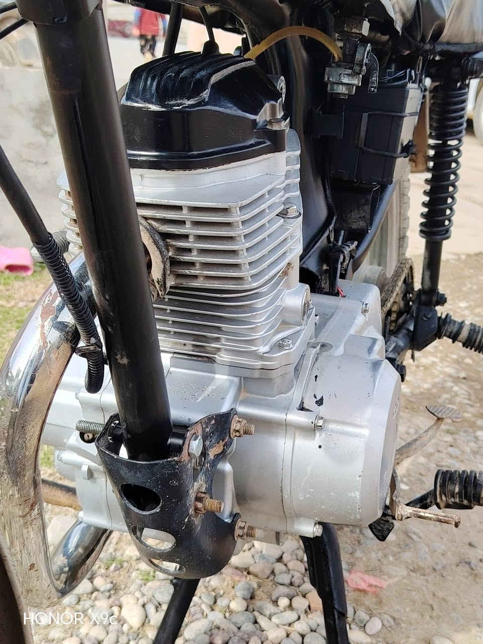 موطور نامه للبيع السعر 225 وبي مجال العنوان القياره قريه جحله


**إذا كنت صاحب هذا الإعلان وتريد حذفه لأي سبب، رجاءا أرسل رسالة إلى الدعم الفني**