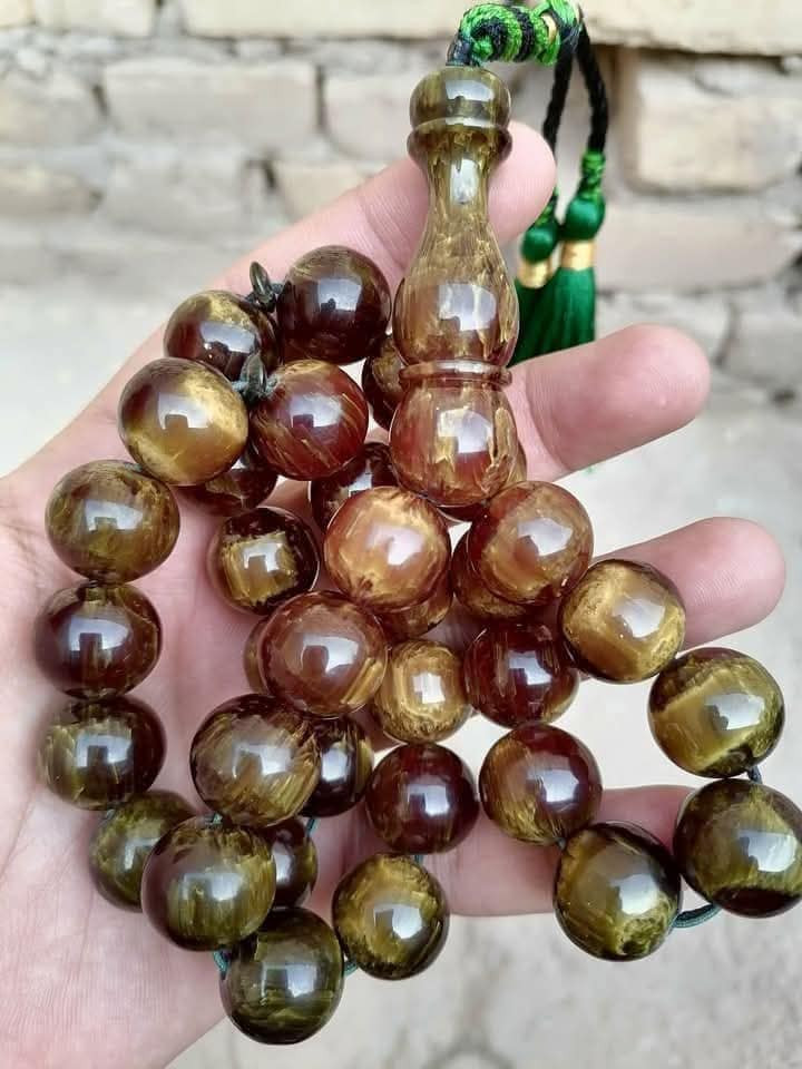 ٧ مسابح سندلوس باكستاني قديم اوزان خشنة شلعة وحدة بدون مفرد 
يوجد توصيل


**إذا كنت صاحب هذا الإعلان وتريد حذفه لأي سبب، رجاءا أرسل رسالة إلى الدعم الفني**