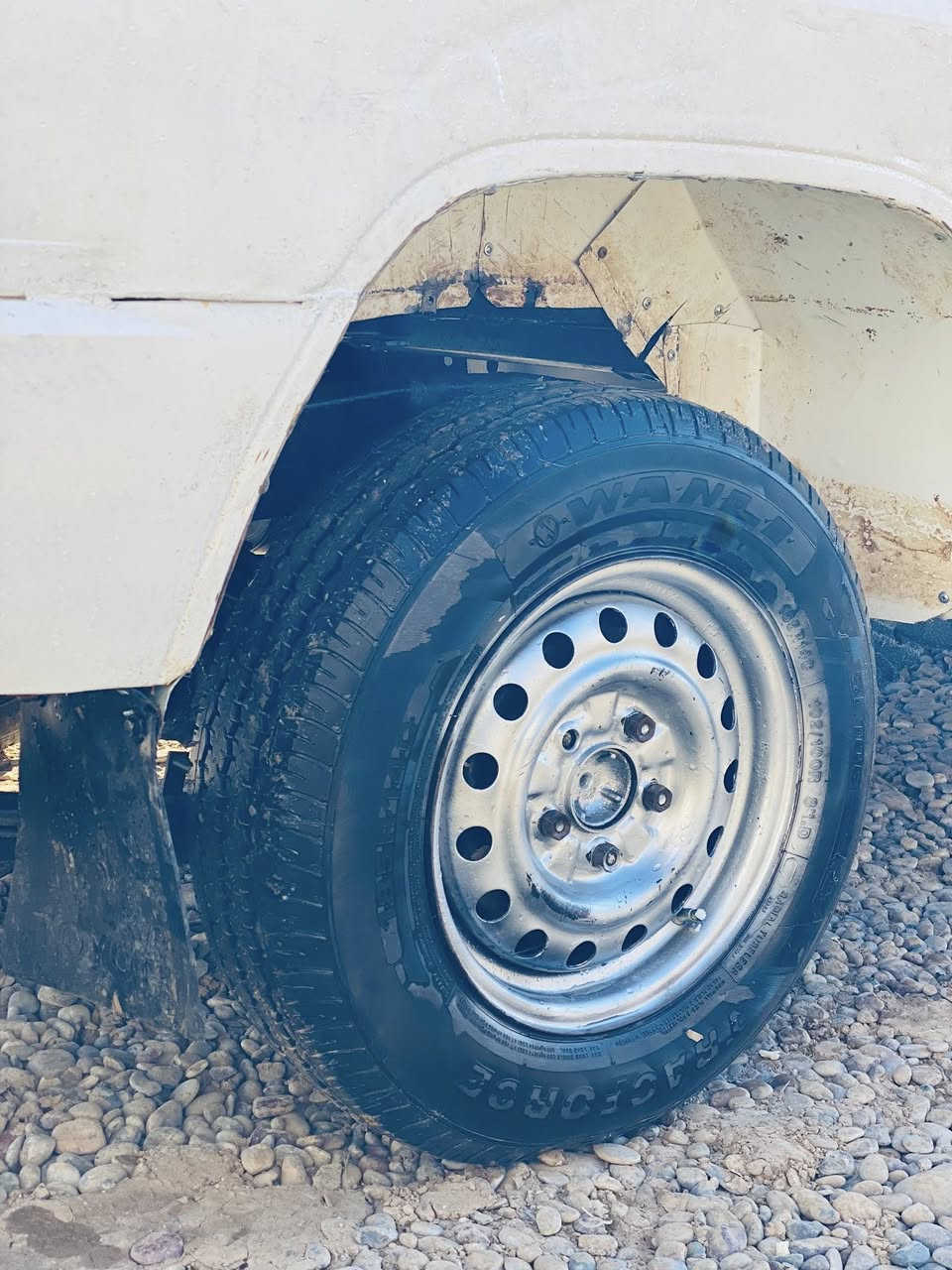 السلام عليكم للبيع بگم85مامسجل حداديه جديده صدر امامي خلفي جديد گير +اگسن شرط محرك بي بداية صرف السعر 22وبيها مجال للأستفسار *********** مكان سياره شركاط سديره
