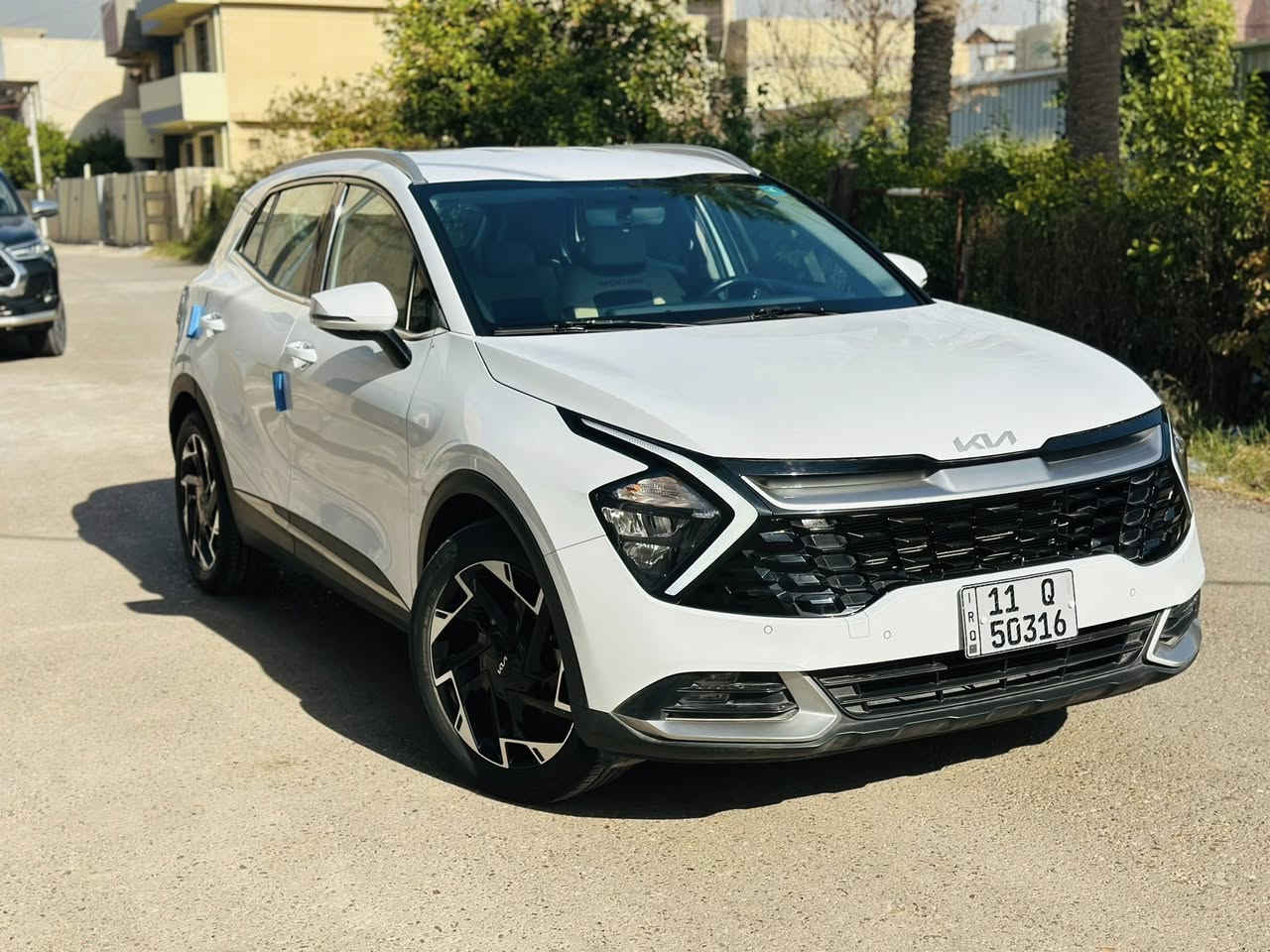 السلام عليكم 🤍
كيا سبورتج 2024 خليجي 
مكفول السيارة كفالة عامة 
مواصفات
بصمة 
كراسي كهرباء 
شاشة كبيرة 
كامرة + حساس 
وباقي المواصفات معروفة

السعر 230 وبيها مجال جداً بسيط 
***********
