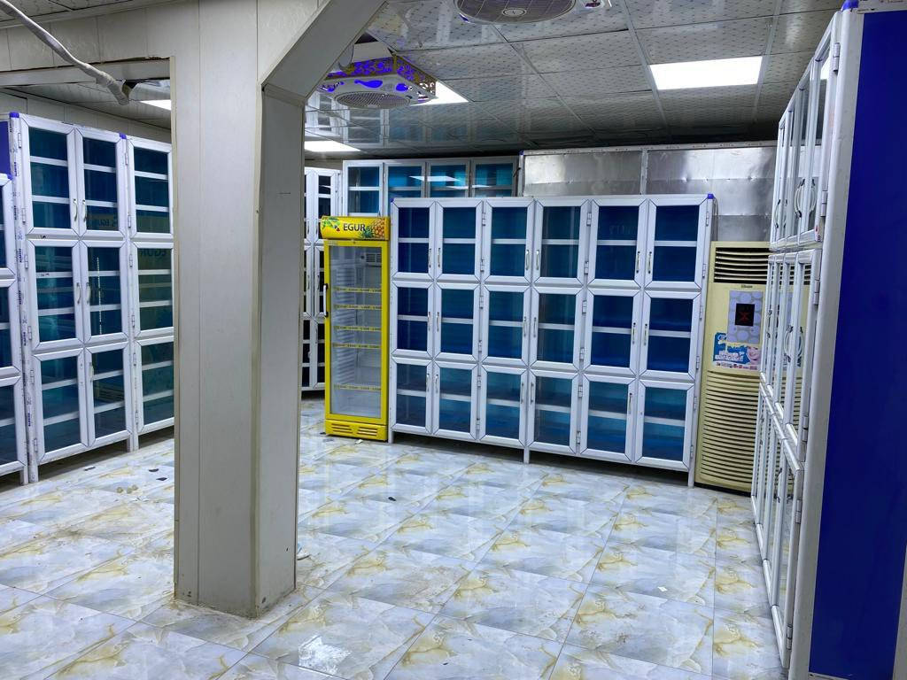 السلام عليكم فاترينات المنيوم للبيع اربع قطع وزاوية مثلث مستعملات بس نضيفات كلش الي يريدهن يجيني خاص وبخدمة مكاني بغداد


**إذا كنت صاحب هذا الإعلان وتريد حذفه لأي سبب، رجاءا أرسل رسالة إلى الدعم الفني**