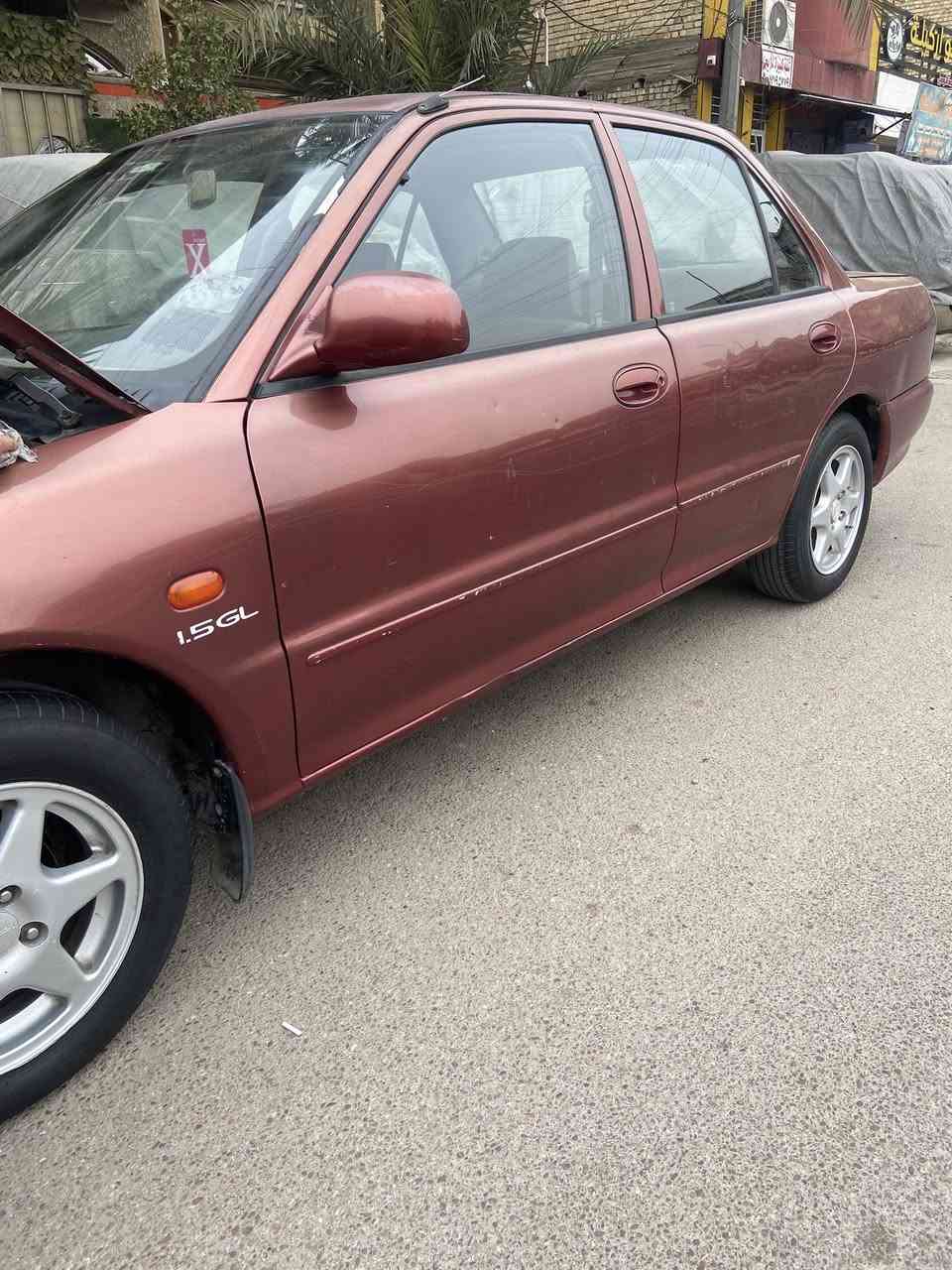 السلام عليكم بروتون ٢٠٠٥كير مكينه خير من الله تبريد شغال السياره بلاديه رقم انكليزي سنويه جديده السعر ٤٥وبيها مجال للشراي مكاني بغداد الحريه الاتصال ***********
