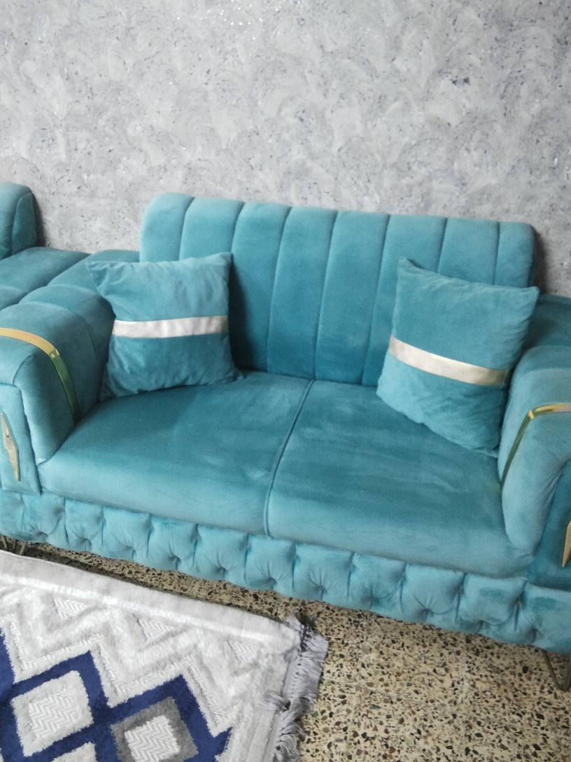 تخم عشر مقاعد موديل تركي شغل عراقي نظافة 50بالميه سعر 300 وبي مجال حق الكروه


**إذا كنت صاحب هذا الإعلان وتريد حذفه لأي سبب، رجاءا أرسل رسالة إلى الدعم الفني**