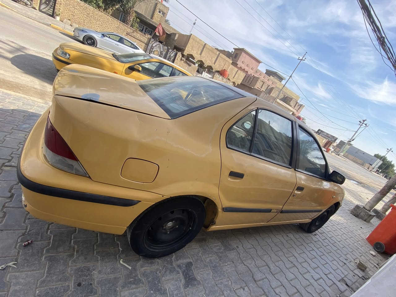 السلام عليكم سمند مديل 11رقم واسط مصفره خط وبحث وغرامات سنويه ل29مكينه وكير جدد لاتبخير ولاتنقيص حداديه زينه تايرات زينه كهرباءات شغاله بلاديه لأضربه ولاصبغ بيها 
السعر 32وبيه مجال لشراي مكاني الكوت اتصل ***********
