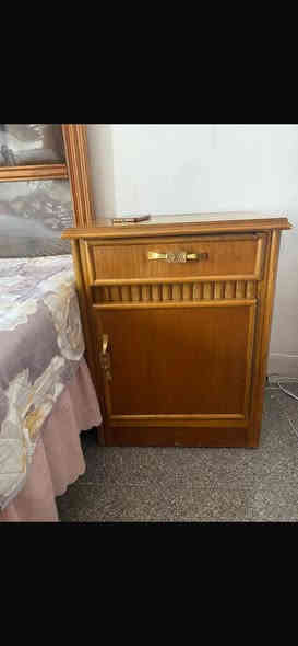 هذي الغرفه للبيع ب500 وأي استفسار ع الواتساب هذا الرقم ***********
