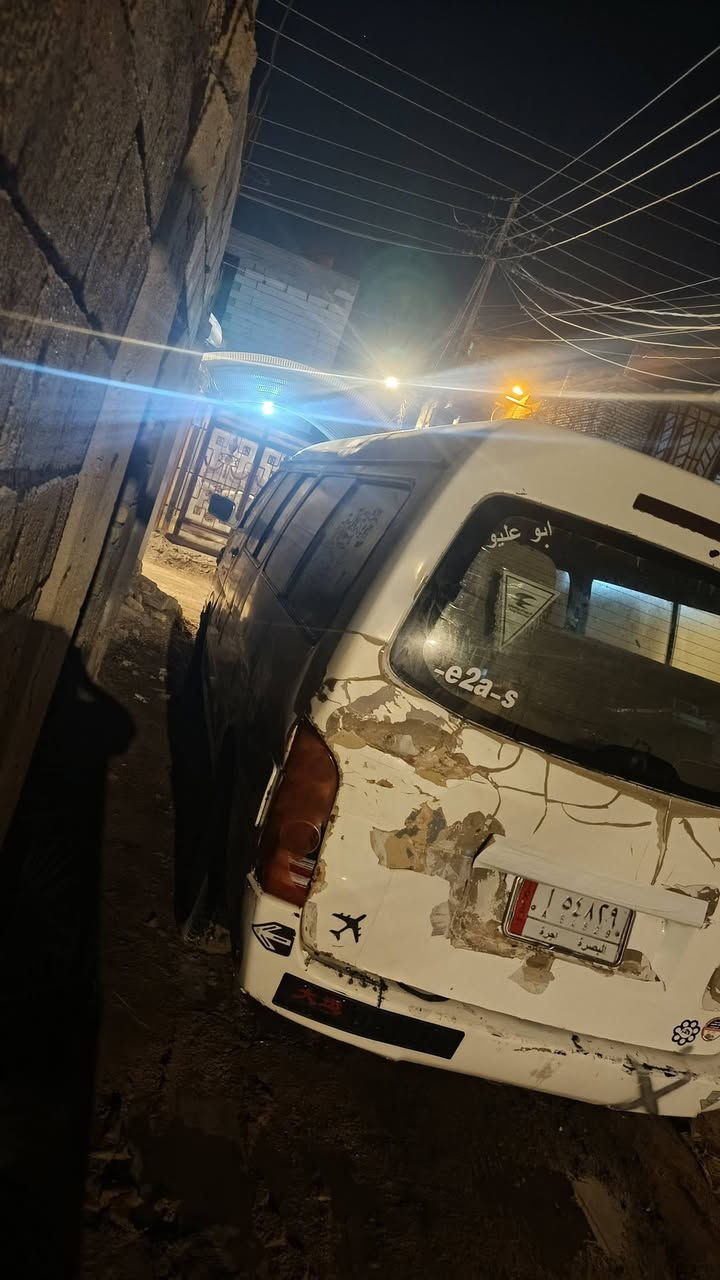 السلام عليكم جنبي اج وان للبيع رقم بصره حره مكينه كير اكسل بل جيس السياره رايدلها ترتيب مكاني بصره السعر 37 وبيها مجال رجائن المو شراي لا يكسر بل سياره رقم ***********
