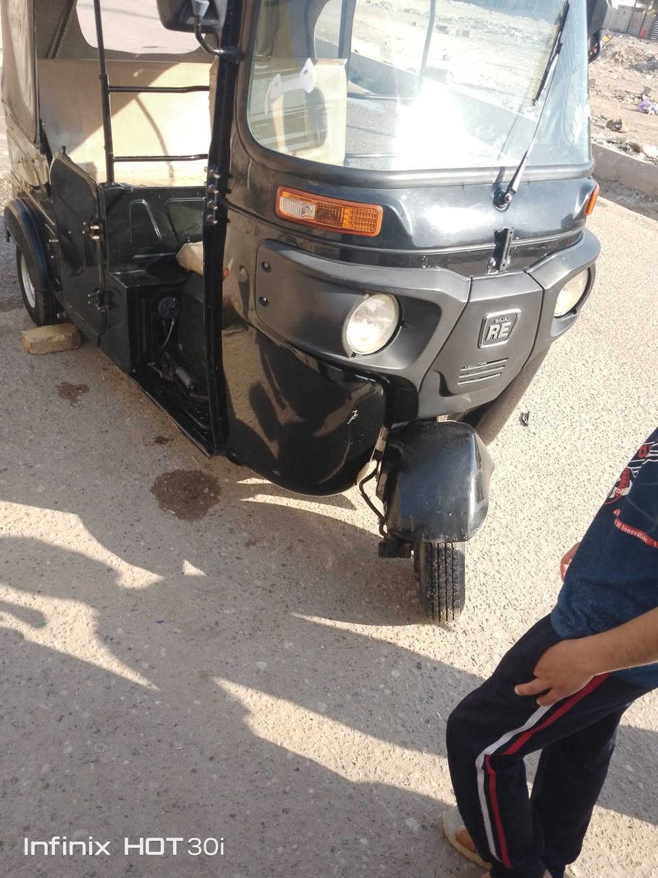 سلام عليكم تكتك للبيع موديل ٢٢ تكتك مكفول من معجون و صبغ  محرك بس زنجبيل بدل كلجات شريكه مامفتوحات رقم ذي قار خياسات مامكصوصا شراي ينتصل رقم الهاتف ***********
