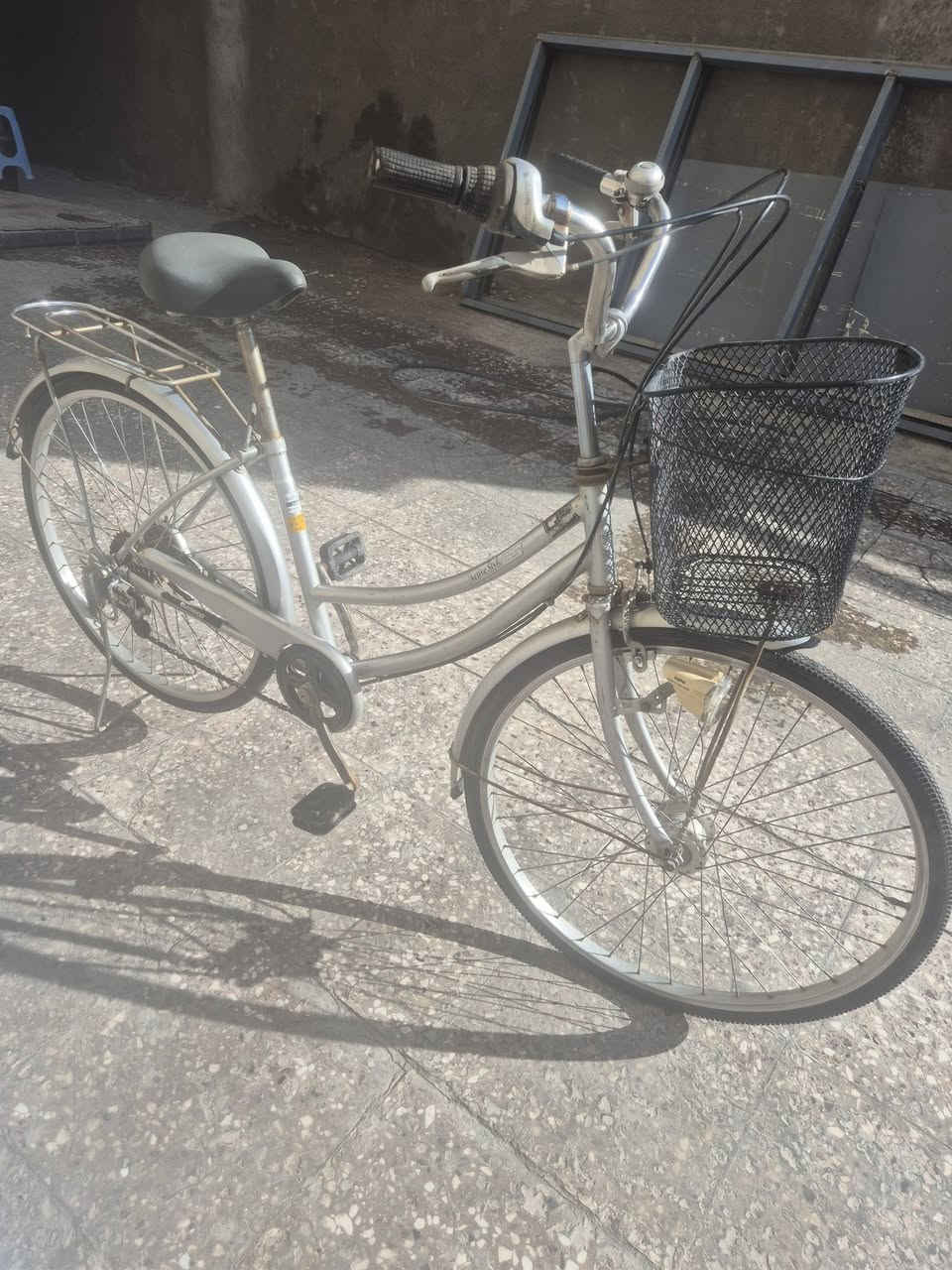 بايسكل ٢٦ نظيف بسعر ٧٠ وبي مجال
بغداد حي البنوك


**إذا كنت صاحب هذا الإعلان وتريد حذفه لأي سبب، رجاءا أرسل رسالة إلى الدعم الفني**