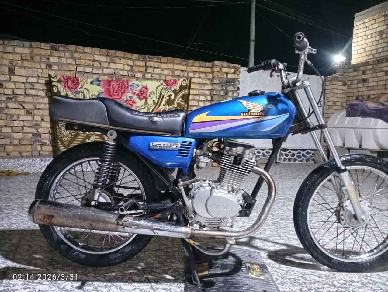 سلام عليكم شباب دراجه نامه بلاد
اوراق اصوليه مديل 18 طالعه ب19 دراجه خير من الله
اوراق اصوليه باسمي وكيله بشارع بغداد وانه خادم
*********** السعر (600) وبيه مجال تحياتي للجميع 🌹🌹🌹
