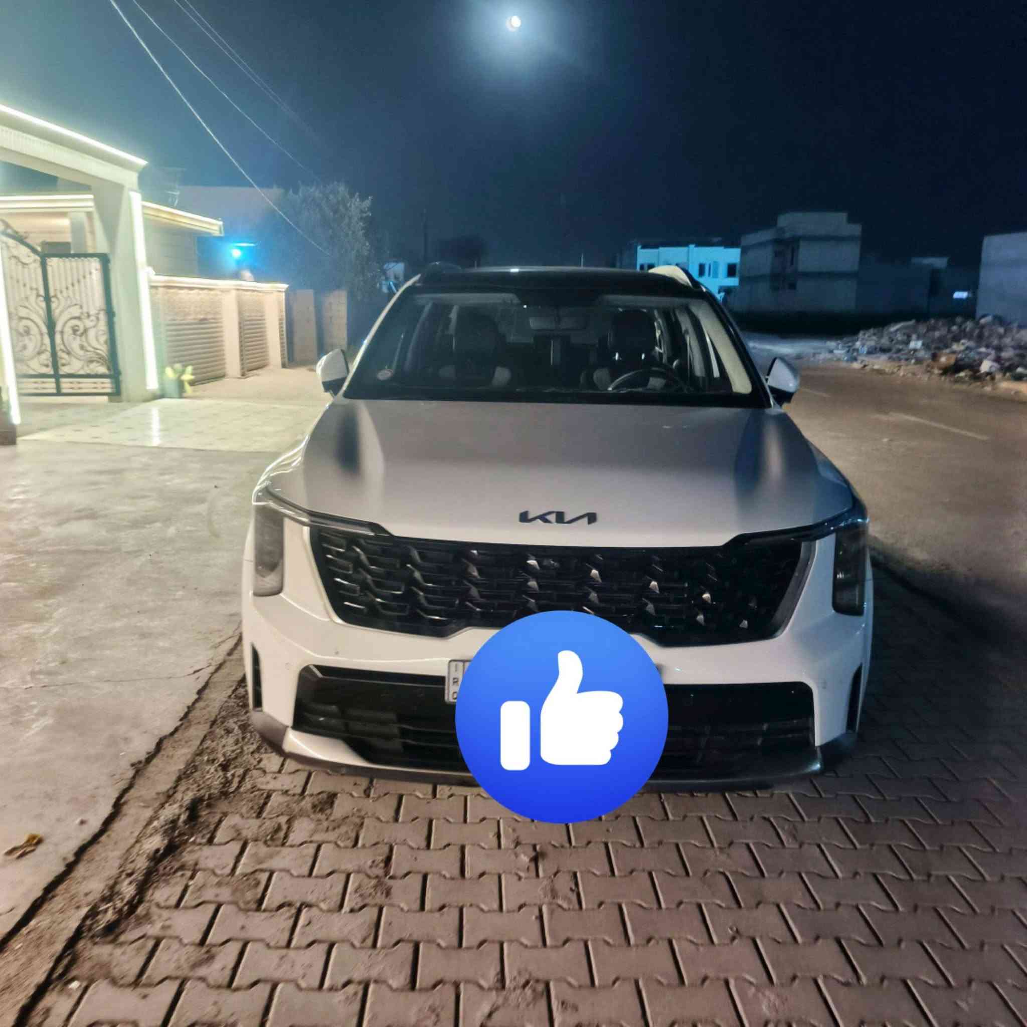 سلام عليكم سورنتو موديل 24مكفوله رقم بغداد على فيه 4x سعر 305بيهه مجال سونار مرفق المكان بغداد اليوسفية ***********
