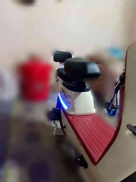 سلام عليكم بايسكل شحن حجم 14 عدد بطاريات 4 تكفي مسافه 18 كيلو صاير لي من اشتريتها ثلاث ايام بعد هي جديده السرعه 60الحقيقي 40 اشاير لايت بكليات نشرات بصمه السعر 400قفل🔒 العنوان بصره قضاء المدينة رقم ***********
