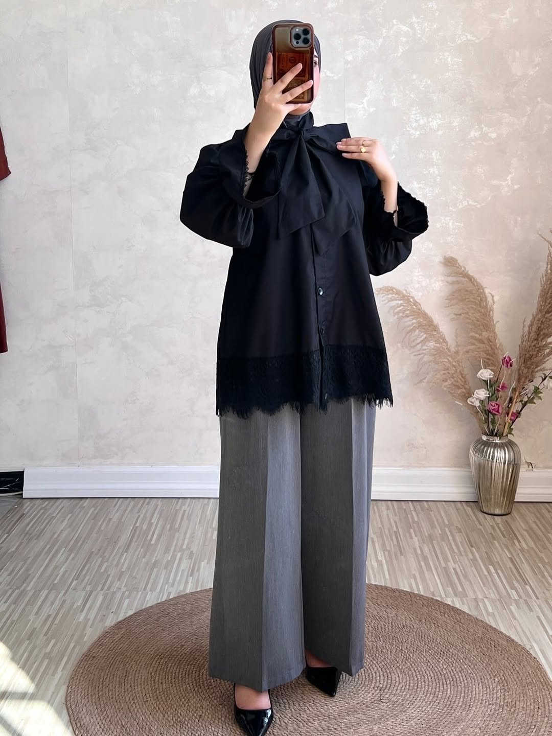 ⁨	#قميص بجمال مو طبيعي بالواقع قالب مريح 

#سعر 30 الف 

#كيلوت 30 الف 
#طول القميص 75 cm
36-38-40-42-44-46

#للحجز_والاستفسار_مراسلة_خاص⁩


**إذا كنت صاحب هذا الإعلان وتريد حذفه لأي سبب، رجاءا أرسل رسالة إلى الدعم الفني**