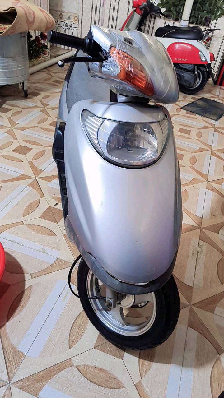 هوندا ياباني سبيسي جديده باله نضيفه كلش كلها شغاله مشي معدل نضافه فول دراجه قويه مال جناي وجديده 600