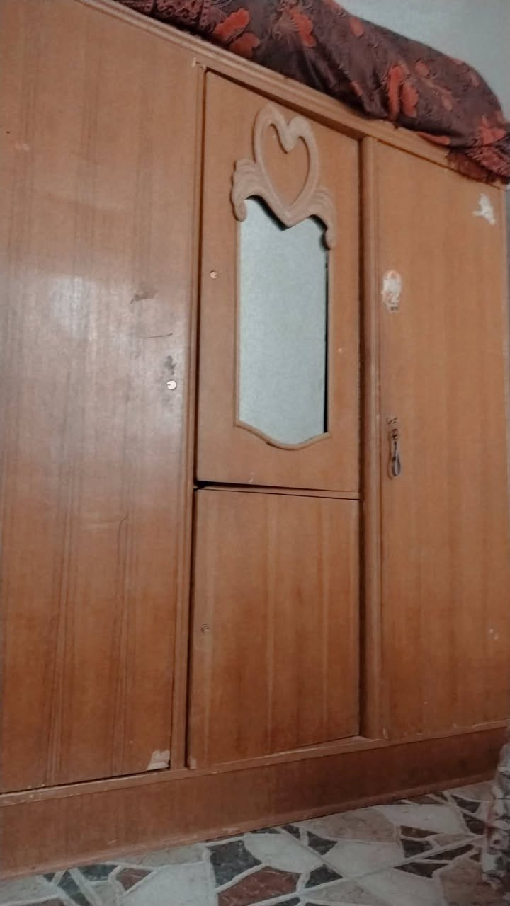 السلام عليكم عندي هذني الغراض للبيع


**إذا كنت صاحب هذا الإعلان وتريد حذفه لأي سبب، رجاءا أرسل رسالة إلى الدعم الفني**