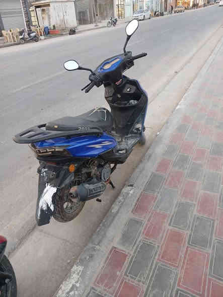 سلام عليكم دراجه لبيع مابيه اي انقص كلشي شغال سلف هندر حسسات حته بل استان كلشي شغال بل دراجه دراجه نظيفه وشلعه حلوه سعر 350 وبيه مجال مكان كربلاء حي العباس
***********
