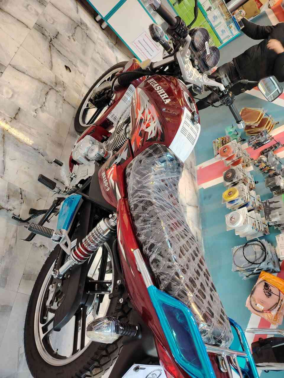 ياألله 
دراجه هيوشة اخت الزيرو  جديده فووول موديل 2024 اوراق منفيس فقط السعر مليون و50
متواجد ع الخاص...
الاستفسار... ***********
السكن. رمادي. حي التأميم
