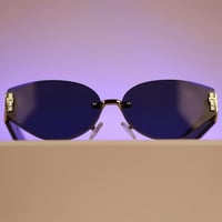 Zain_Pazaar نظارة نسائية ماركة Dior  المواصفات  .اللون اسود  .Polarize...