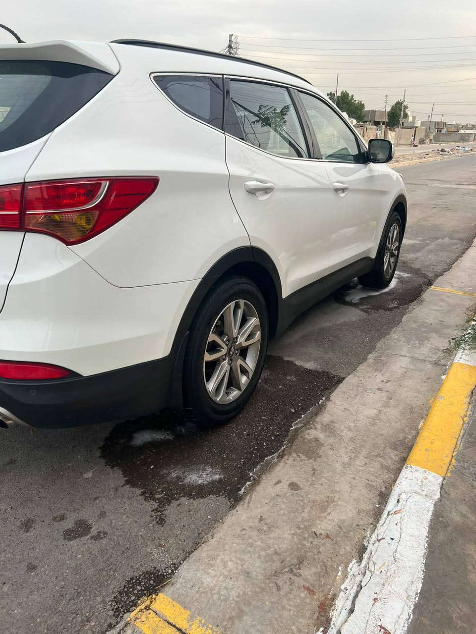 سلام عليكم سنتافي موديل 14 خليجي محرك 2400 رابعه سلندر تخم تاير جديد ثلاث قطع تبريد 🥶 سياره 7راكب بيها طخه بل جاملاق الأيسر فقط بيع او مراوس حسب قناعه مكاني بغداد ***********
