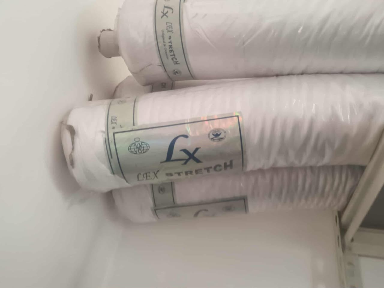 بقه طول واحد فقط سعره 75 الف
***********
